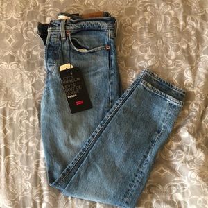 Levi’s Wedgie Jeans